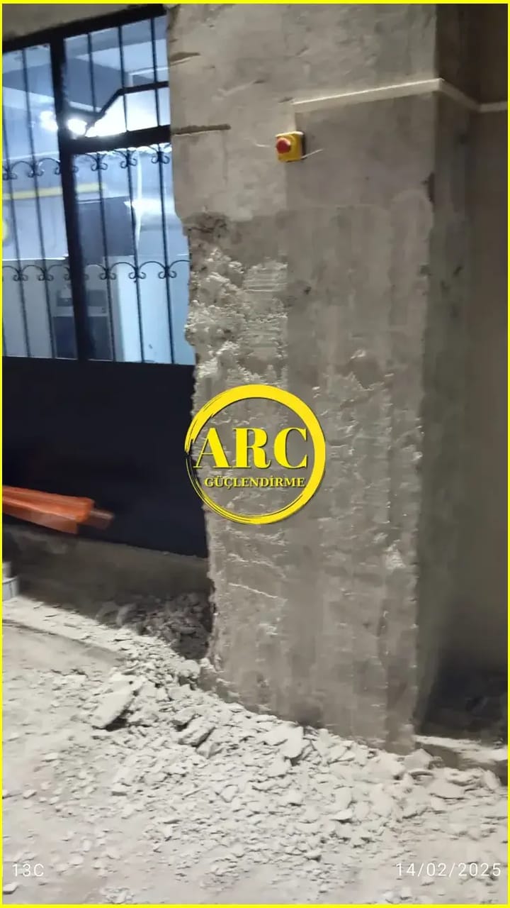 Antalya beton kolon guclendirme calismasindan goruntu