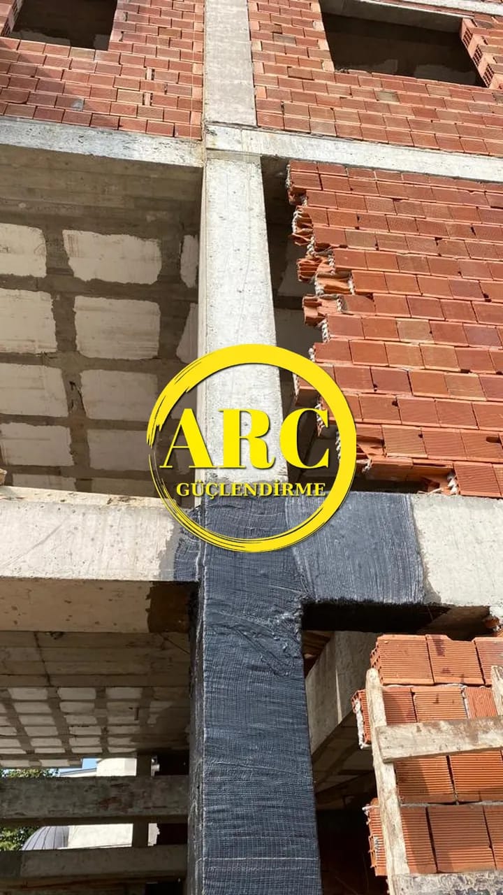 İzmir Karşıyaka'da karbon fiber elyaf ile kolon sargılama ve güçlendirme uygulaması