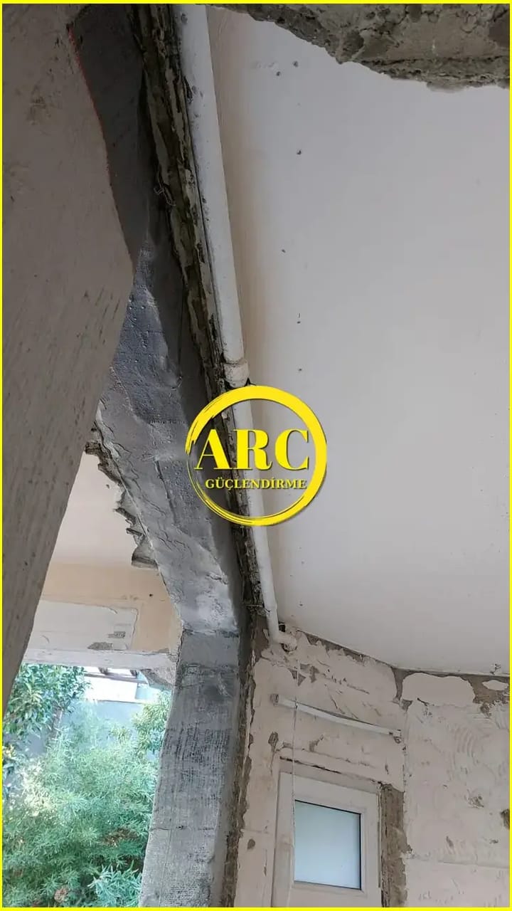 Kirikkale'de elyaf ile duvar guclendirme islemi