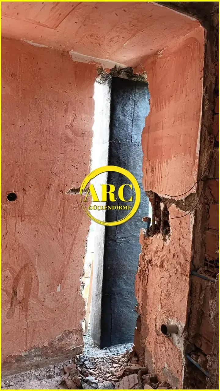 Maltepe'deki bir yapida kiris FRP plaka uygulama galeri fotosu