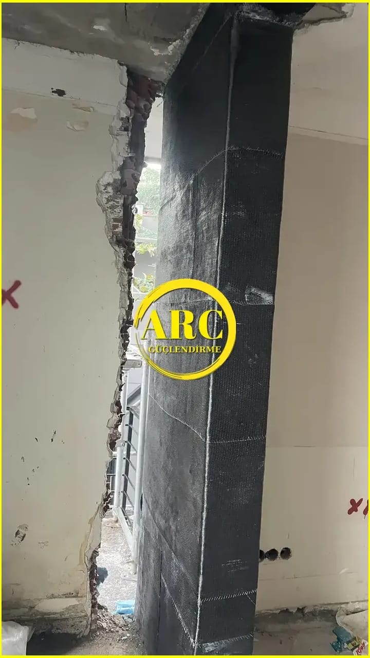 Usak'ta CFRp Plaka ile Zemin Guclendirme Islemi