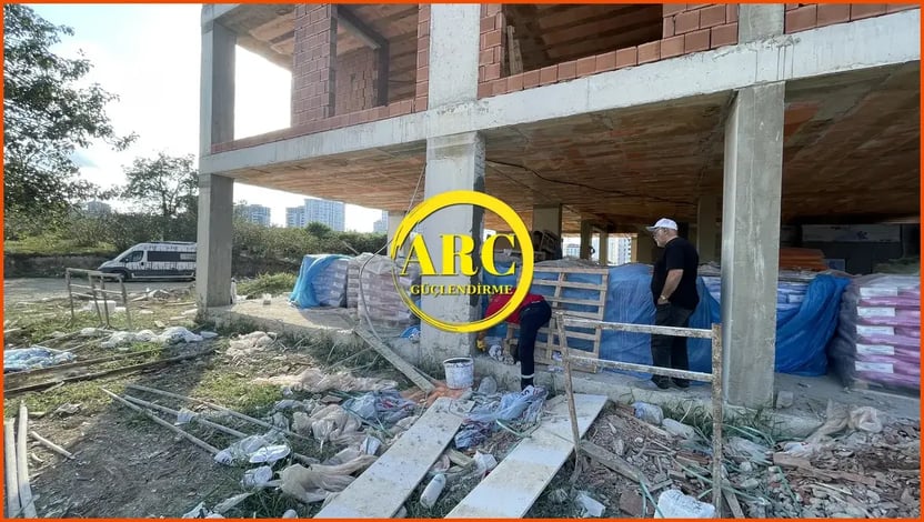 Öne çıkan resim: Deprem Sonrası Bina Güçlendirme Zorunlu mu? Bekleme Süresi ve Yasal Yükümlülükler